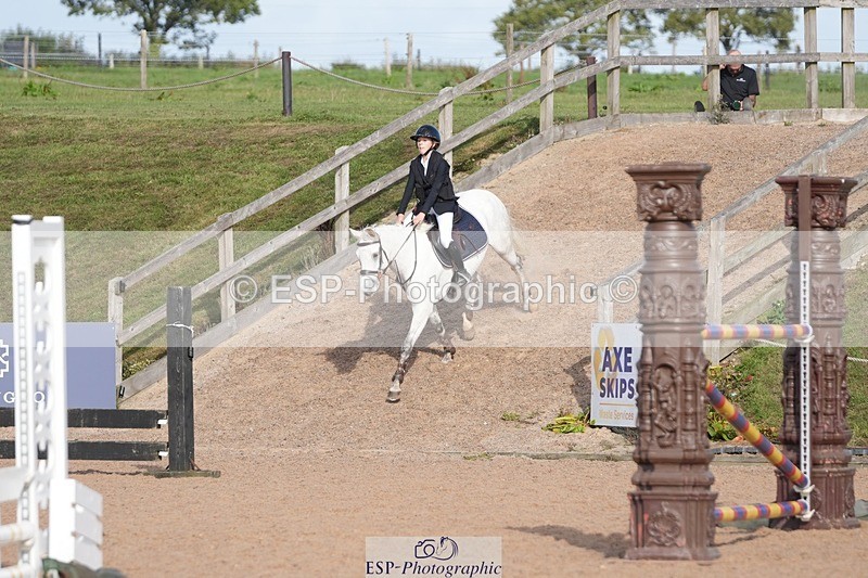 260926-155354-01319 - Cls 13 70cm Speed Derby