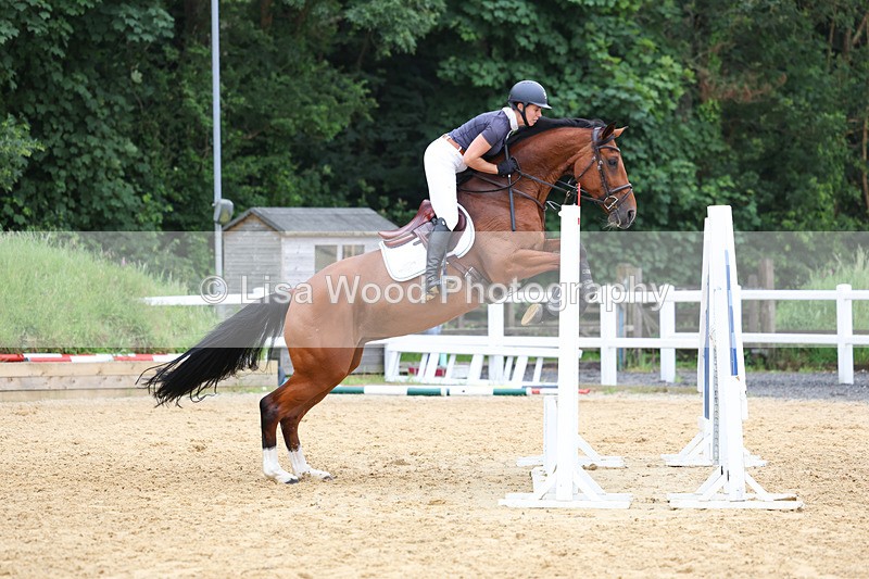 3E7A6374 - Class 8: Senior Newcomers/1.10m open