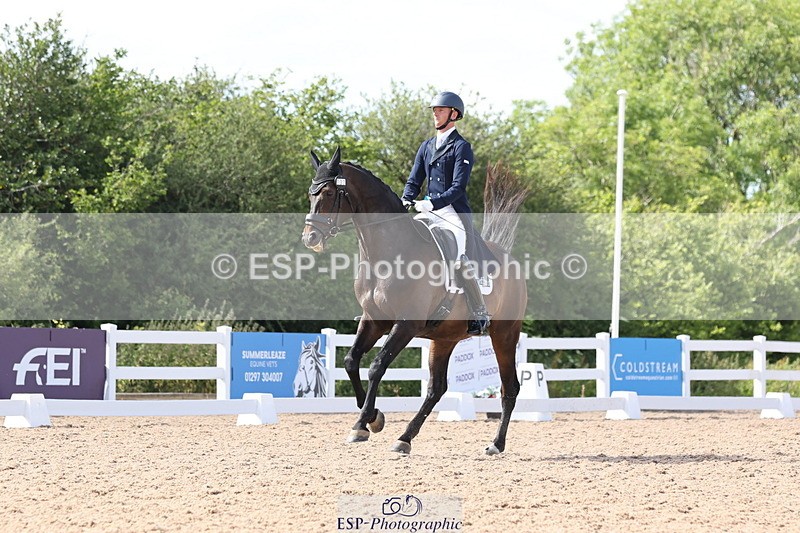 240622A-170122-14771 - Cls 38 BD FEI PSG