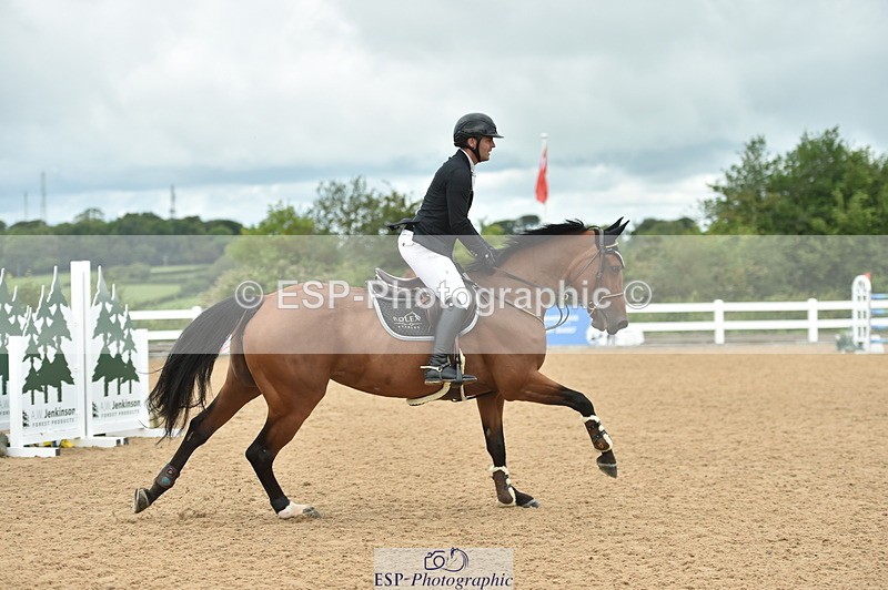 230723A-121308-11390 - Cls 32, 6 Yr Olds 1.20m