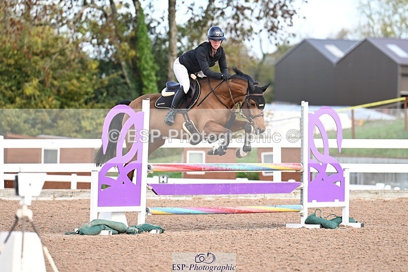 251022-111629-00240 - Clear Round & Cls 1 Brit Nov 90cm