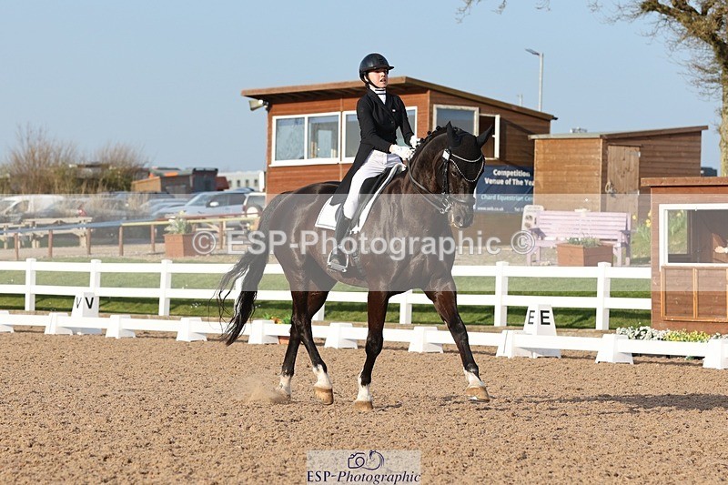 250404-181125-08230 - 132-Marie-Ayesha.Barilits-Gupta-Rob.Roy.II