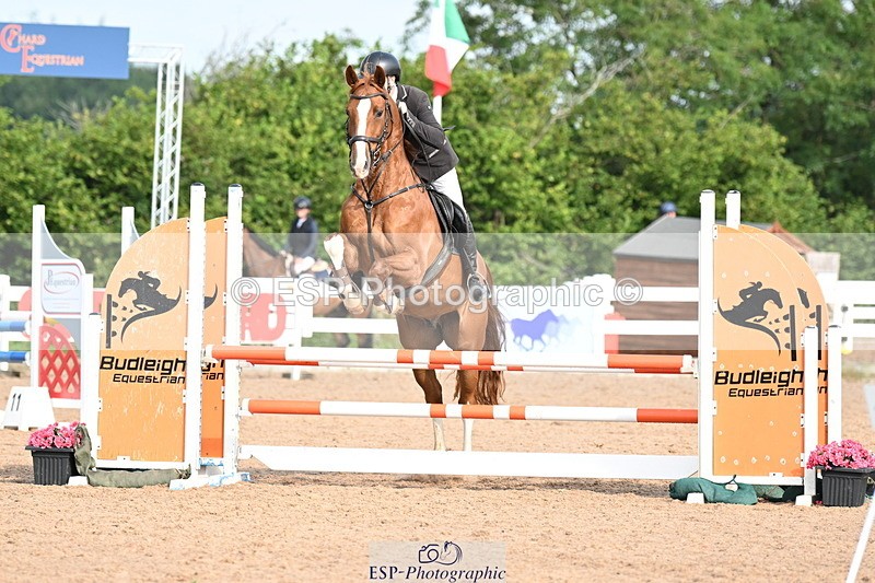 240802A-092353-03366 - Cls 21 A&B Brit Nov & 90cm Open