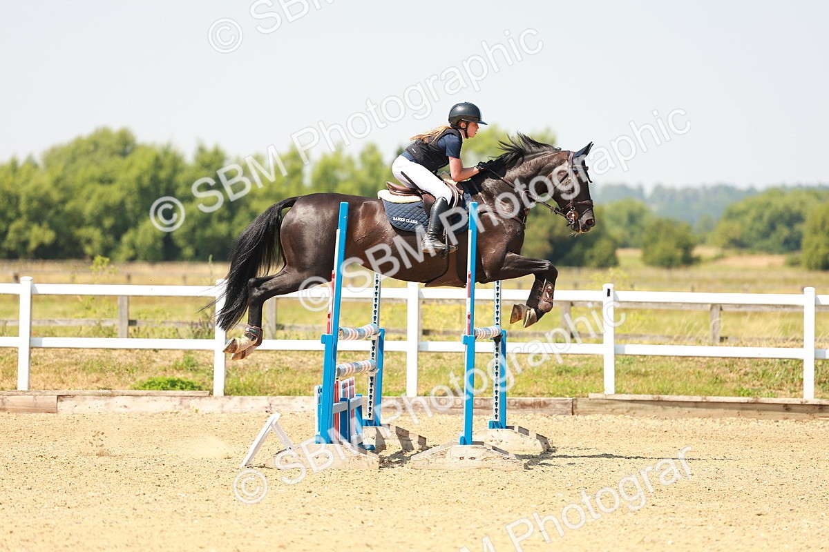 SBM_001365 - Class 4 - Senior Newcomers - 1.10m