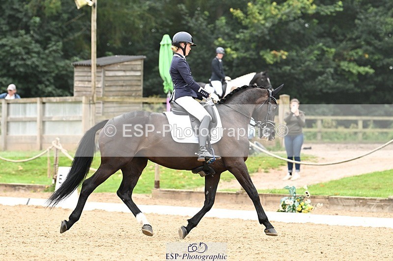 240811-110036-05381 - 226-Georgie.Nicholls-Woodcroft.Kika.Quina