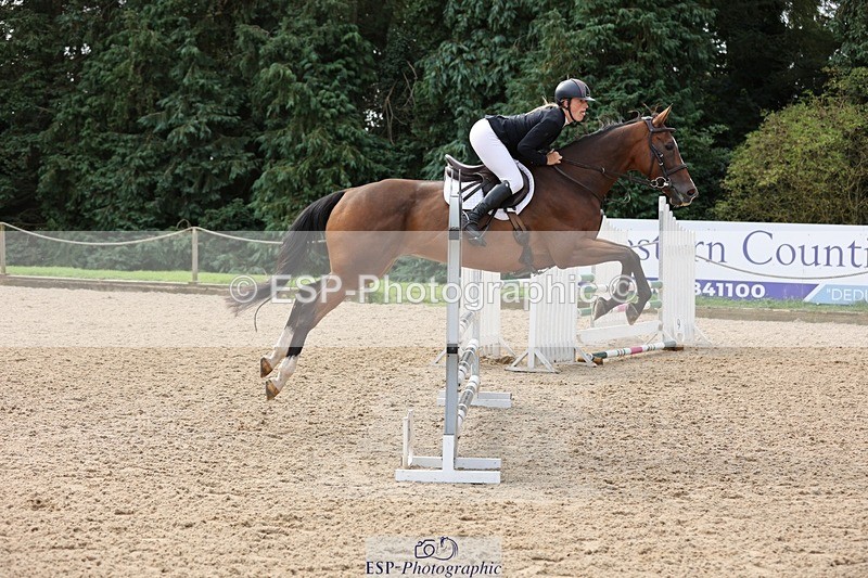 240817-095002-00433 - 02A Snr Brit Nov