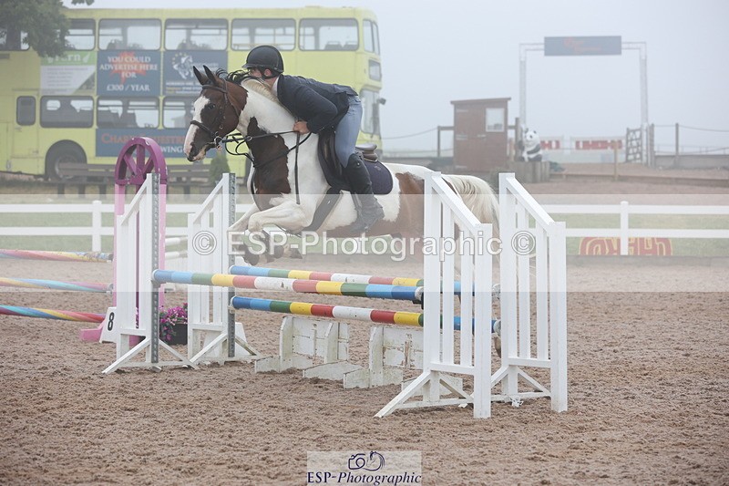 240630A-083751-11263 - Cls 30 British Novice and 80cm Open