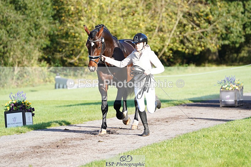 241026-101708-11743 - 012-Mollie.Summerland-SKITTEL.D'EKWI