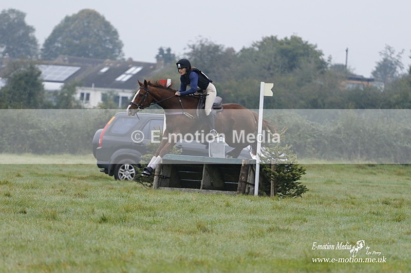 WWHT 171021 0362 - Novice Restricted (0.80m)  17/10/21