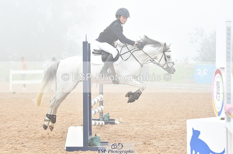 230902A-104116-00429 - Cls 2A Pony Small 70cm