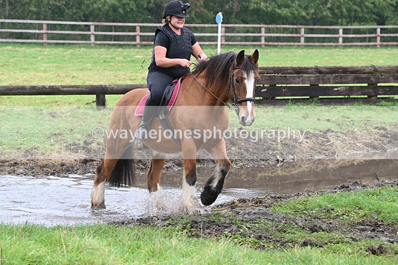 WJ6_9501 - Time at Photographer 14:46 to 14:57