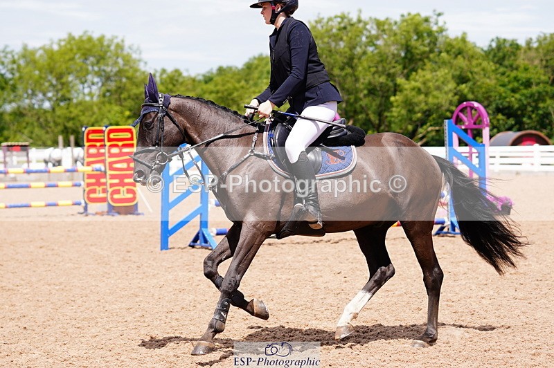 240629A-123732-05399 - Cls 18 Newcomers and 1m Open