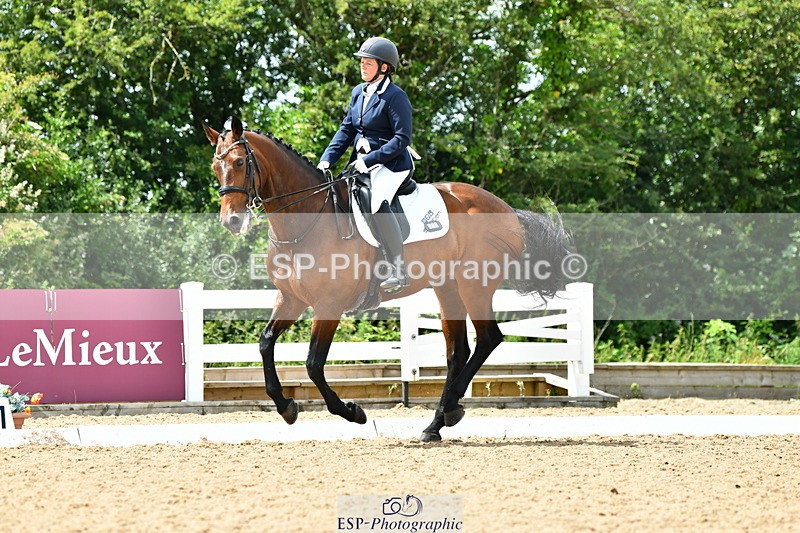 230702A-143703-10718 - Cls 32 Medium 73