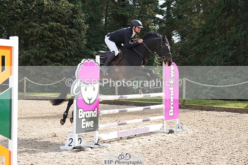 260322A-124932-01724 - 12 Newcomers 1m 10 Open