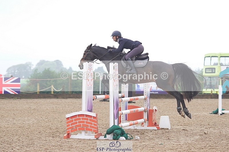 231017A-160230-07734 - Cls 31 Snr 1m Derby