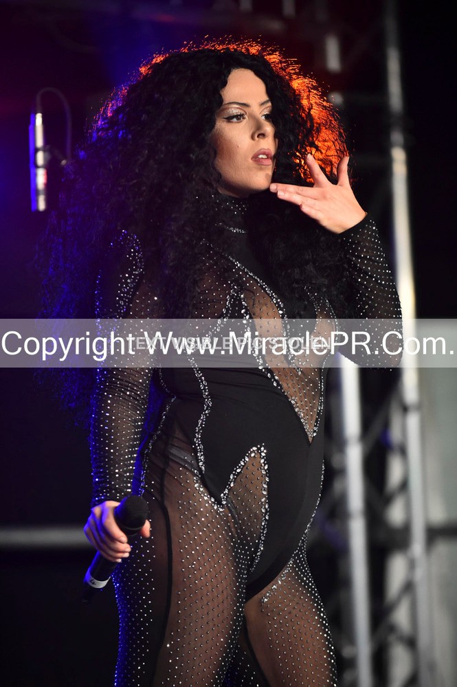 SH4_6544 - The Cher Experience
