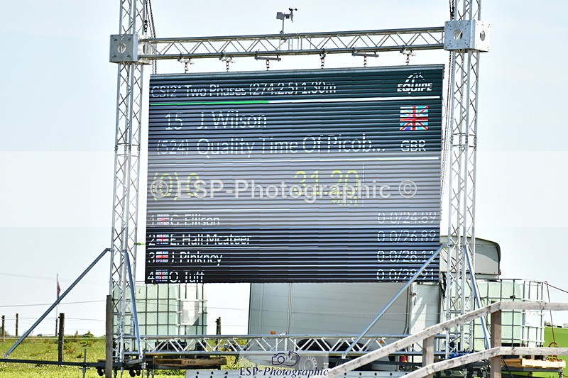 230720A-092355-01691 - Cls 1, 2 Star Small 1.30m