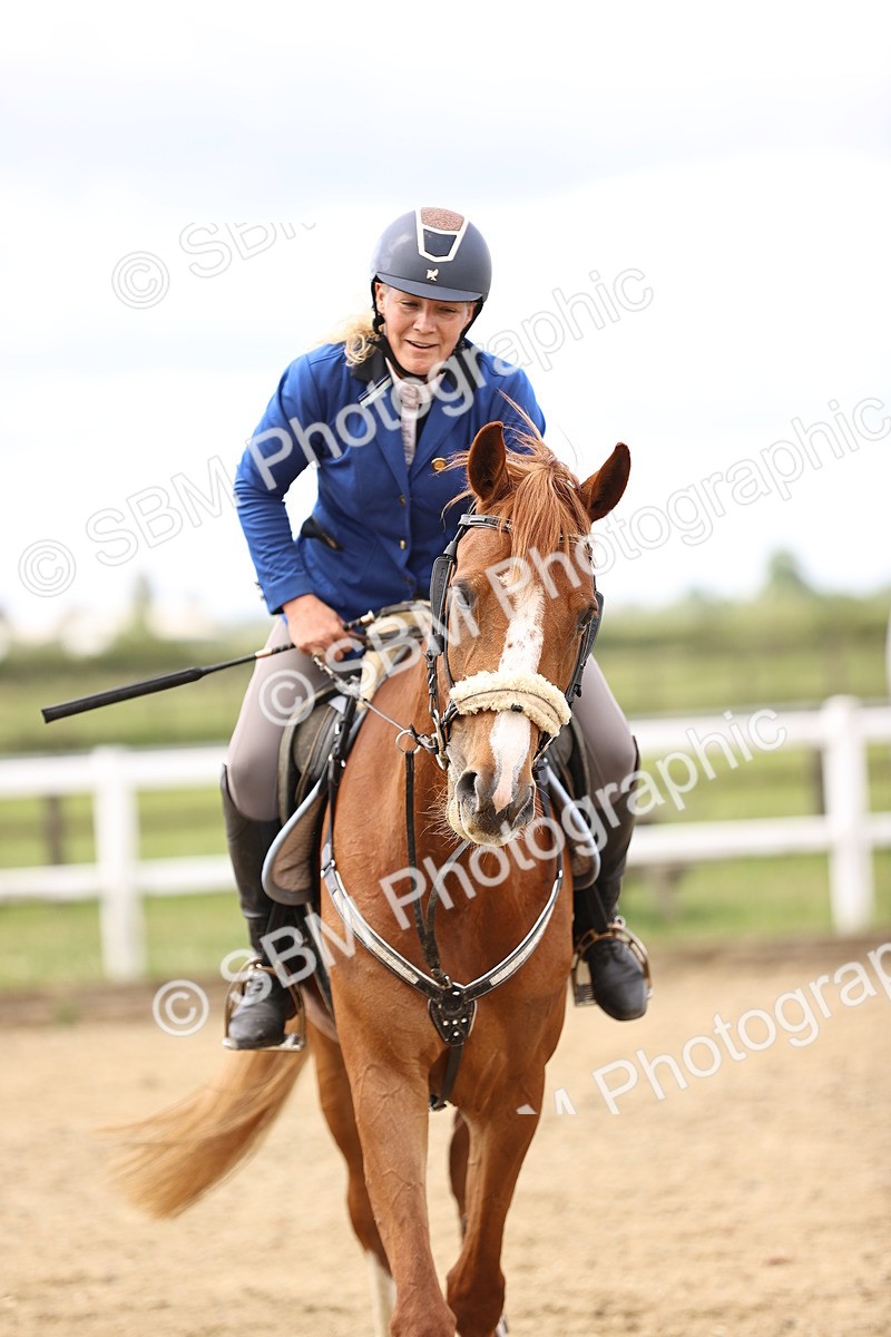 SBM_006120 - Class 16 - Senior British Novice - 90cm
