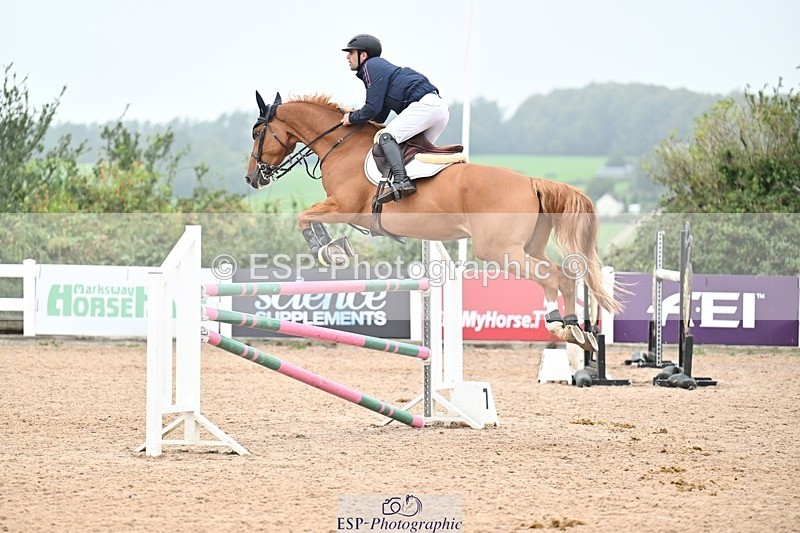 250917-141029-00781 - Cls 5 Foxhunter and 1.20m Open