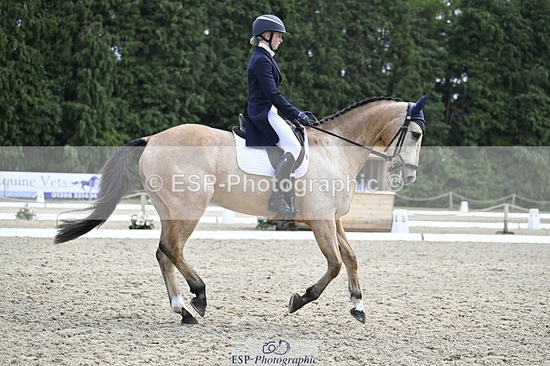 240523-133337-04818 - 109-MJM_BOBBY_DAZZLER-Rosie_Ringer