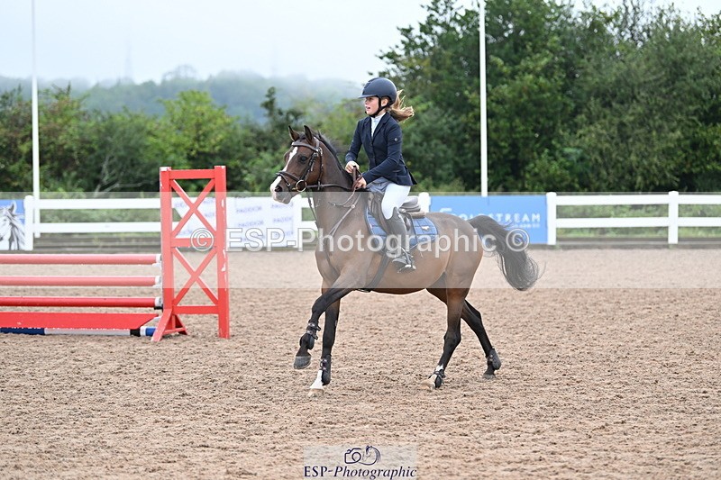 240908A-110206-03211 - Cls 18 A&B Pony Brit Nov & 80 Opern