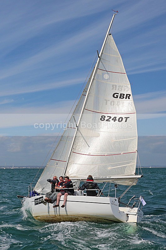 150627 EWE BOAT GBR8240T - WT7A0405_A - ROUND THE ISLAND RACE - SATURDAY 27th JUNE 2015