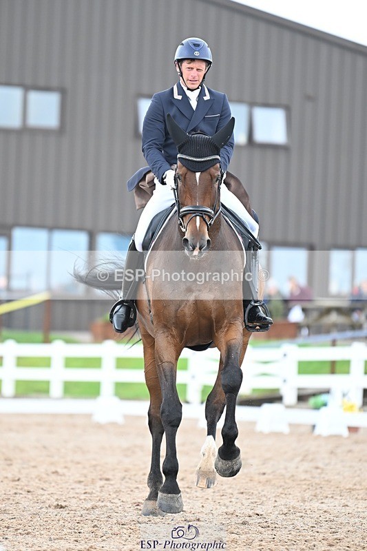 250907-153940-10995 - 131-Brendan.TeggFoxcourt.Solar.Eclipse