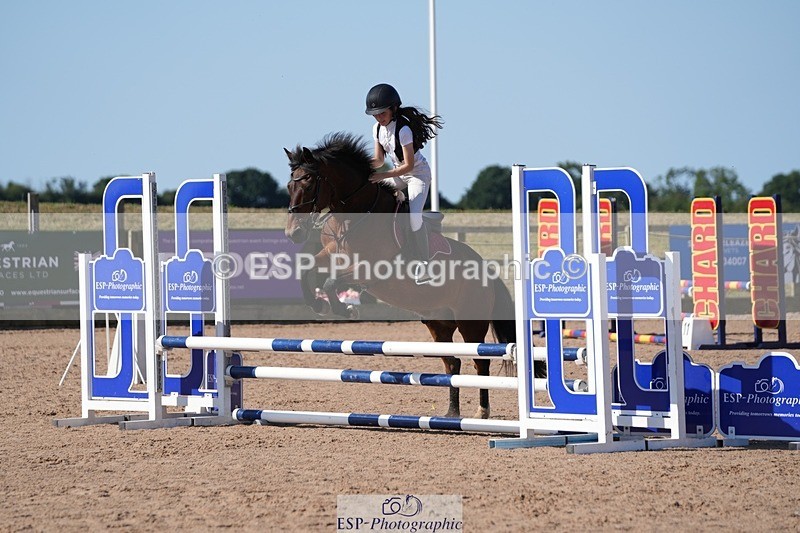 250712-093856-01157 - Cls 1 Pony Intro 70cm