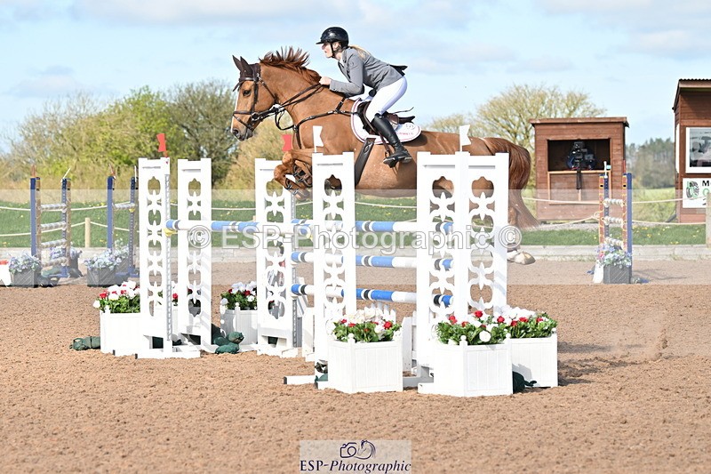 240418A-100410-01938 - Cls 1 2 Star Small Tour 1.30m