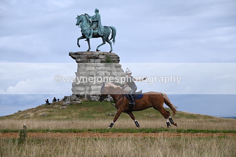 DSC_6032 - Time at Statue 12:17 to 12:44