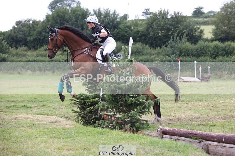 230625-104620-01446 - XC 90cm 9.45 to 11.00