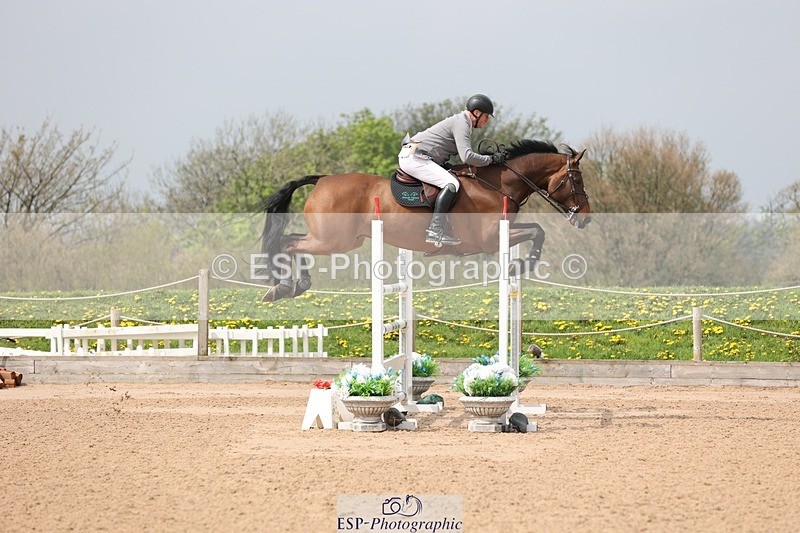 250424-114626-05050 - Cls 1 - 2 Star Small Tour