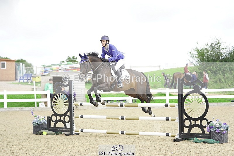 230728A-150706-02606 - Cls 11 1.05m Amateur Quali