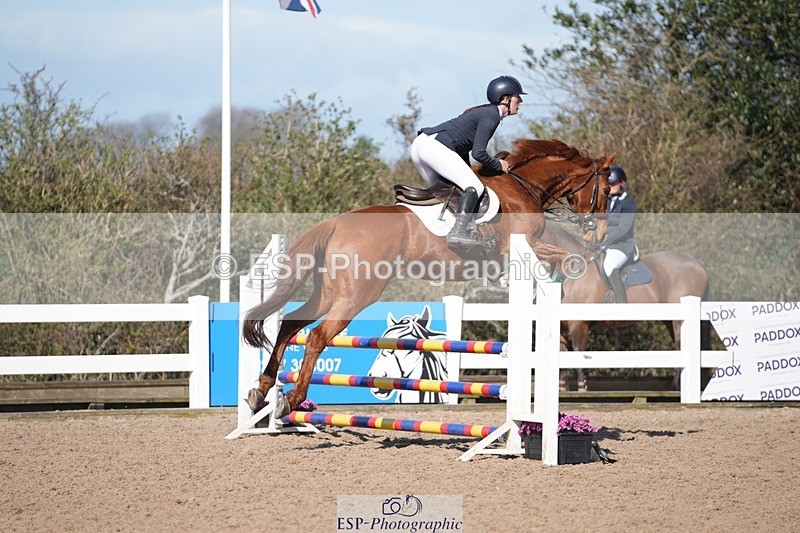 250329-101300-03568 - Cls 20 British Novice and 90cm