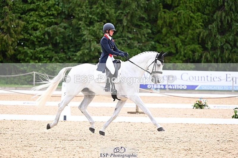 240524-102128-08074 - 416-CRISTAL_FONTAINE-Kitty_King