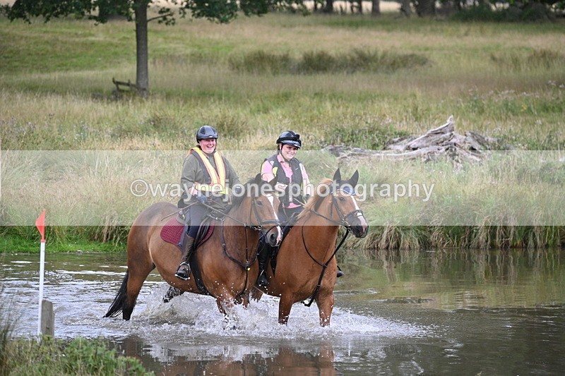 WJ7_4901 - Time at Water 14:00 to 14:53