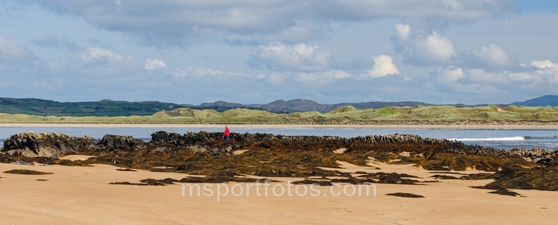 A surfing spectator - Irelands landscapes
