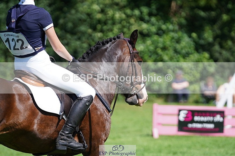 240811A-120702-02804 - 122-