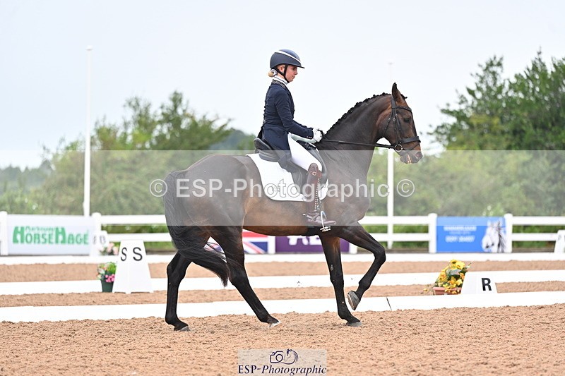 240815A-142622-01885 - 155-Florence.Human-Fulgencio