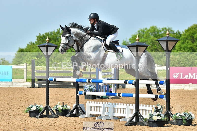 230609A-104220-00152 - Cls 1 Snr 1.05m & 1.10m Open