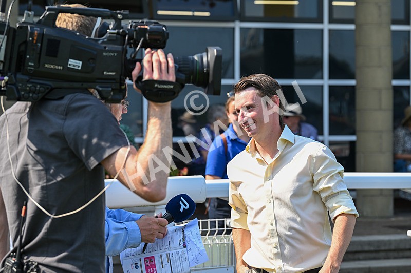 300724-Race 3-Forager-9464 - Race 3