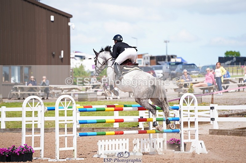 240525A-141458-06527 - Cls 18 National 1.40m