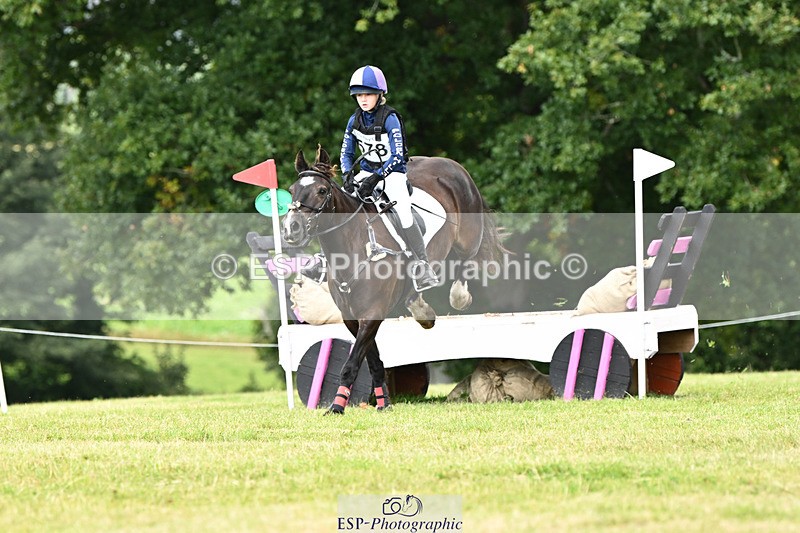 240825X-102226-31070 - 70cm XC 10.00 to 11.00