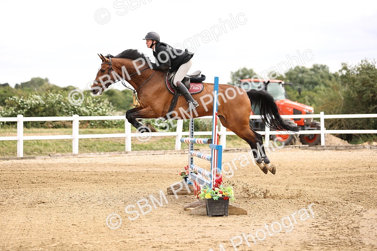 SBM_003025 - Class 21 - Senior Newcomers - 1.10m