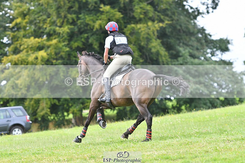 240804-113907-11828 - 415-Benjamin_Plunket-BARDUN_ACROBAT