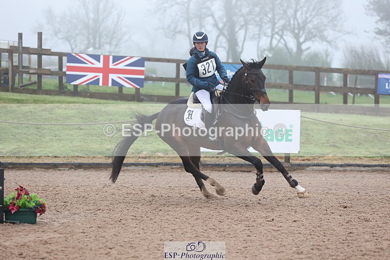 250418-160504-06402 - 321-Danielle.Mccormack-HILDARE.TRUST.ME