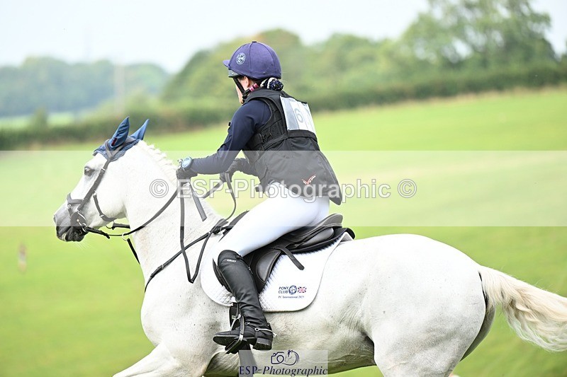 240831A-120647-02030 - 060-Jessica.Saunders-RATHLEE.OG