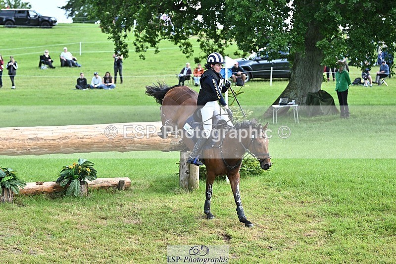 240526-113739-20600 - 425-HUMBLE_GLORY-Sophia_Hill