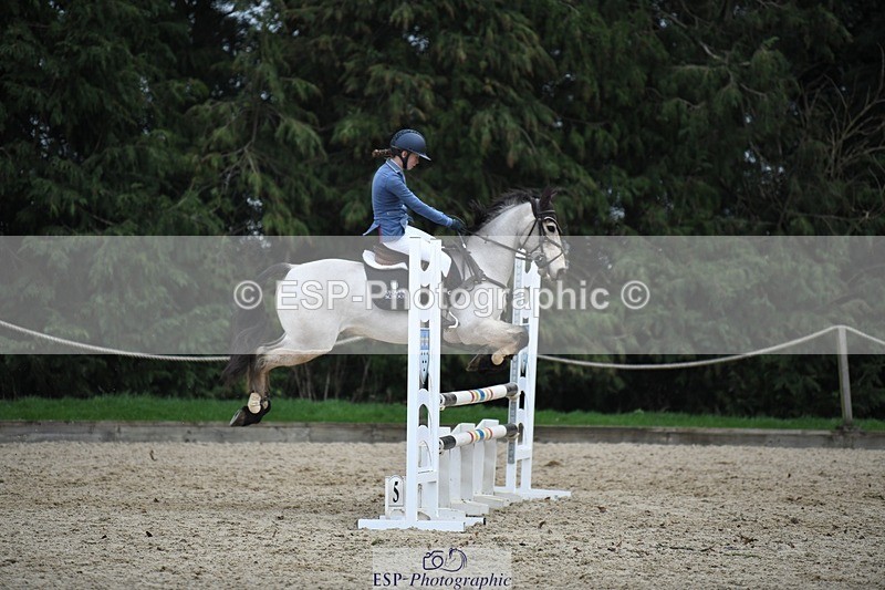 240204-131204-01407 - Cls 3 90cm Start to 12.40 CW