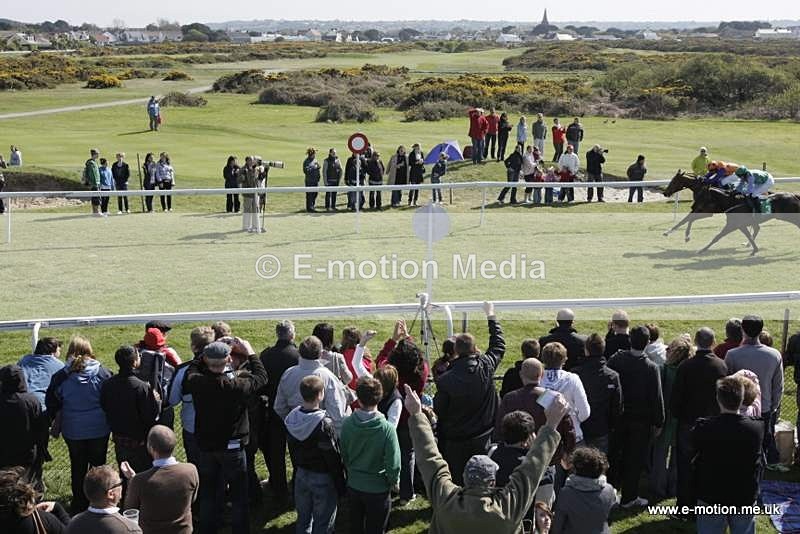 Race 3 8 - Gsy Race Finish Line 03/05/10
